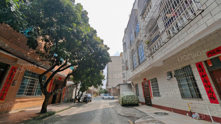 红路小区外景图