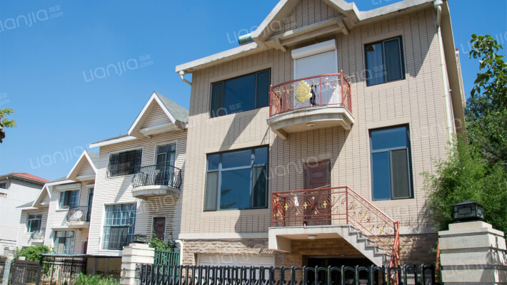 海寰别墅外景图