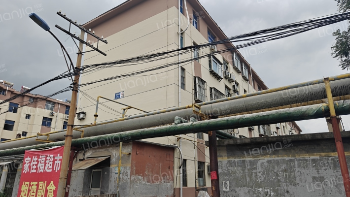 松龄西路155号外景图