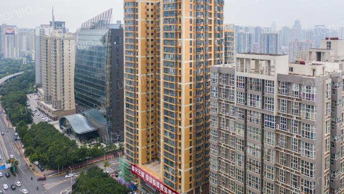 美好名流水晶宫外景图