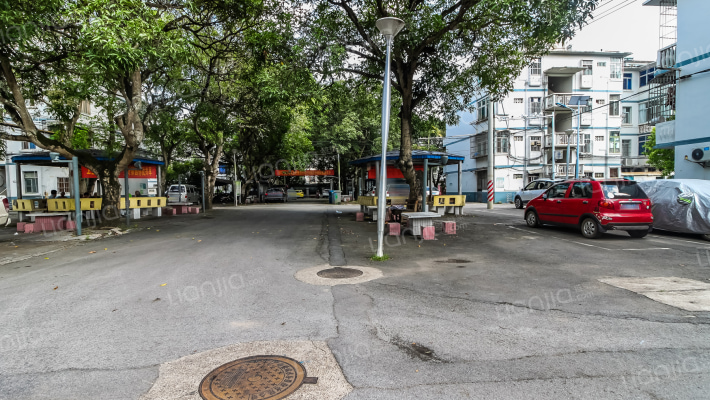 虹桥小区外景图