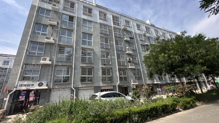 六和小区外景图