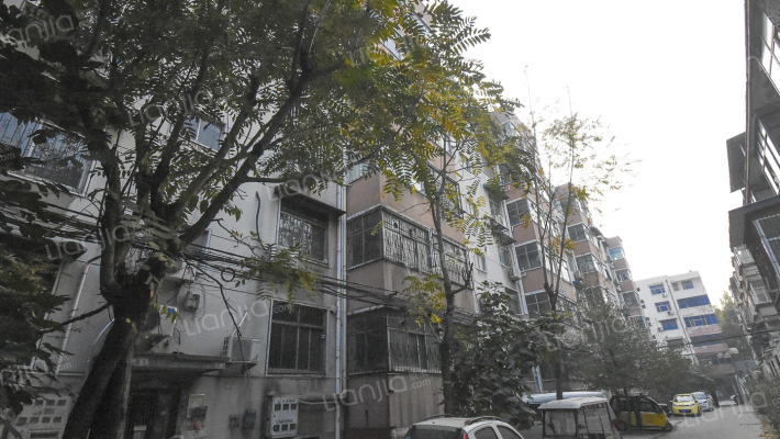 恒生公司家属院外景图