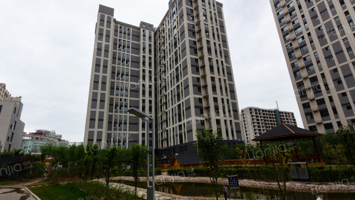 昶昊首府外景图