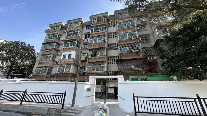 无线电模具厂宿舍外景图