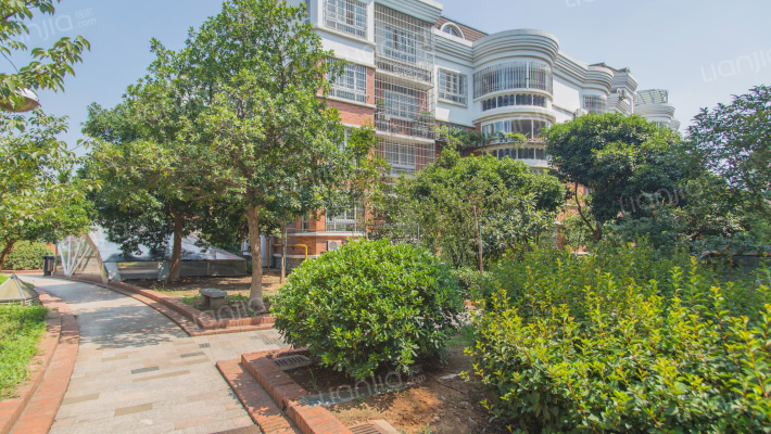 秀禾小区外景图