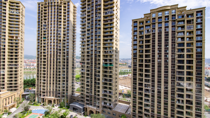 江湾1号天玺湾外景图