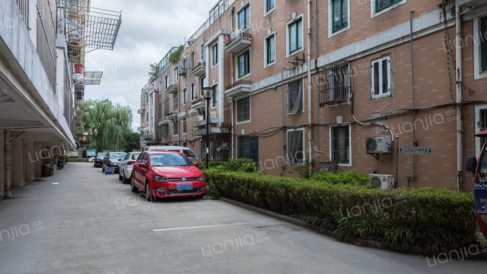 富安新居外景图