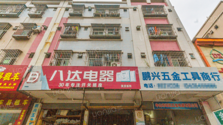 大车村胡溪里商业街外景图