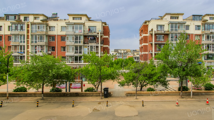 启明花园一期外景图