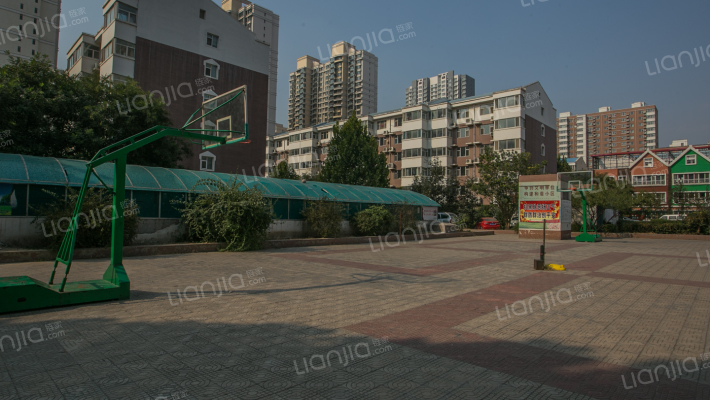 复兴苑小区外景图