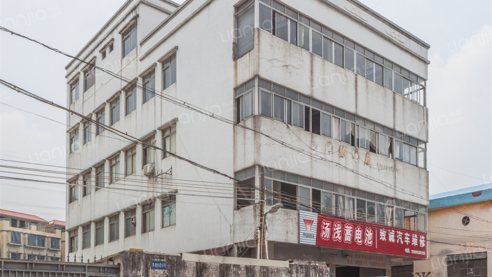 东区齐老白路外景图