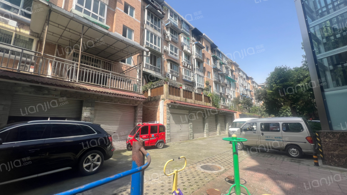 玉龙花园外景图