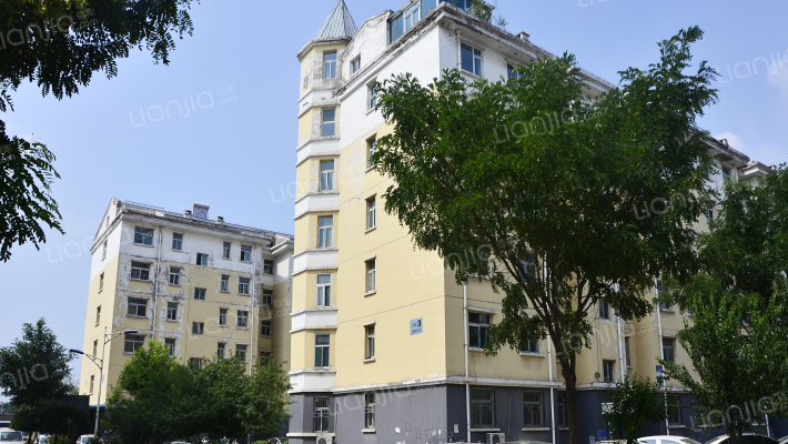 翡翠山庄A区外景图