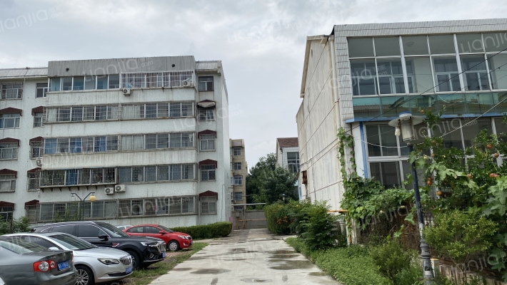 国土资源局宿舍外景图