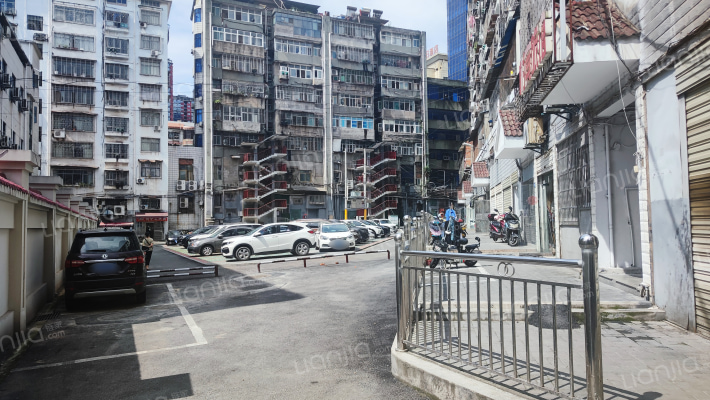 文星小区外景图