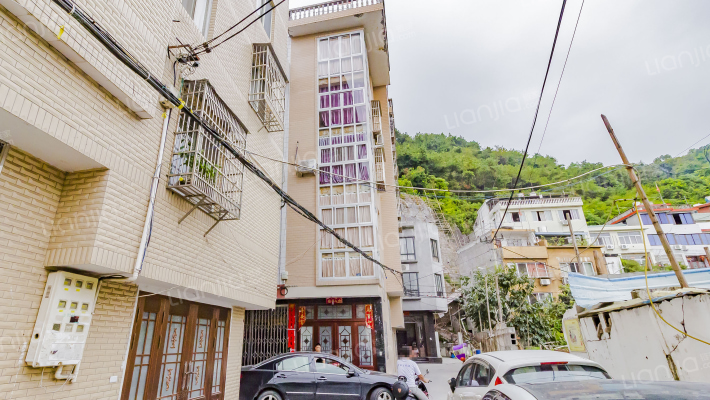 甘霖路84弄外景图