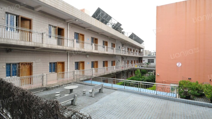 广深铁路生活服务公司深北行车公寓外景图