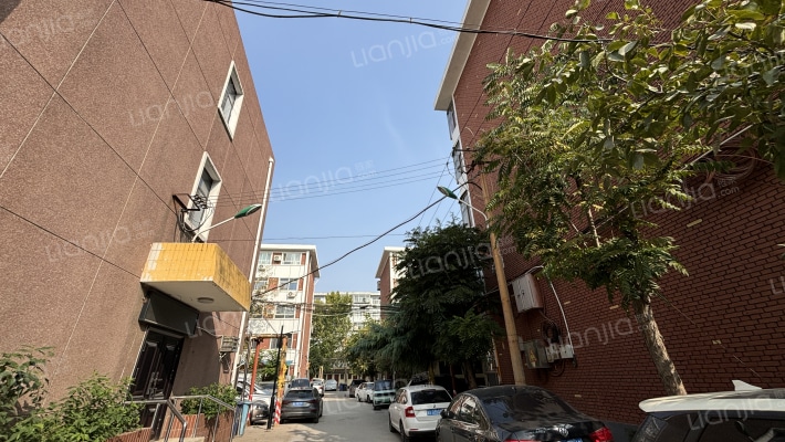 粮食局家属楼外景图