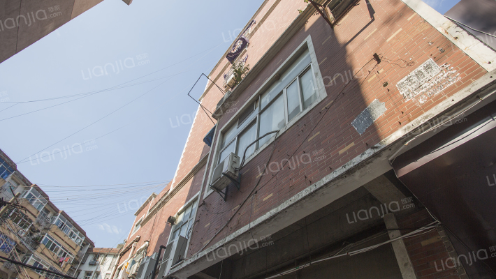 金桥大厦外景图