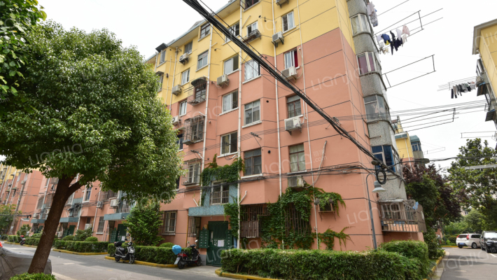 绿梅三村外景图