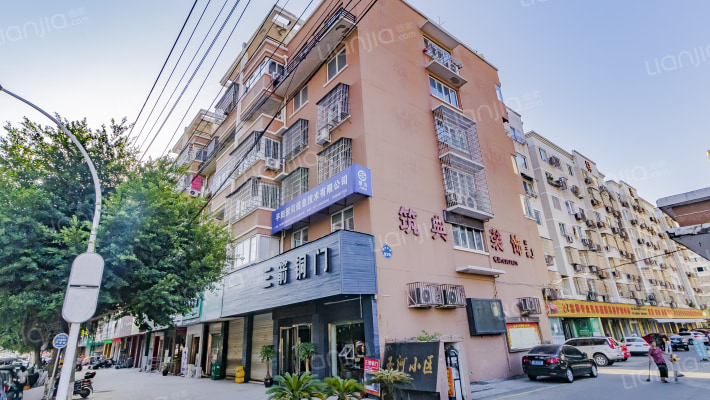 玉河小区外景图