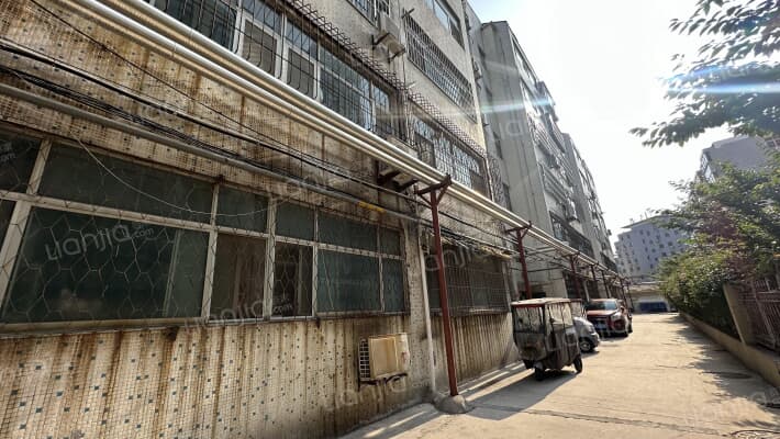 化工局宿舍外景图