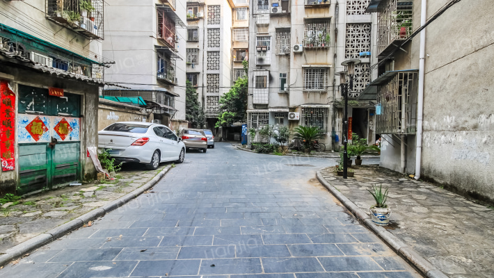 宁远路4号小区外景图