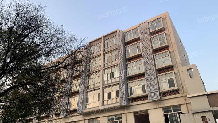 和平家园外景图