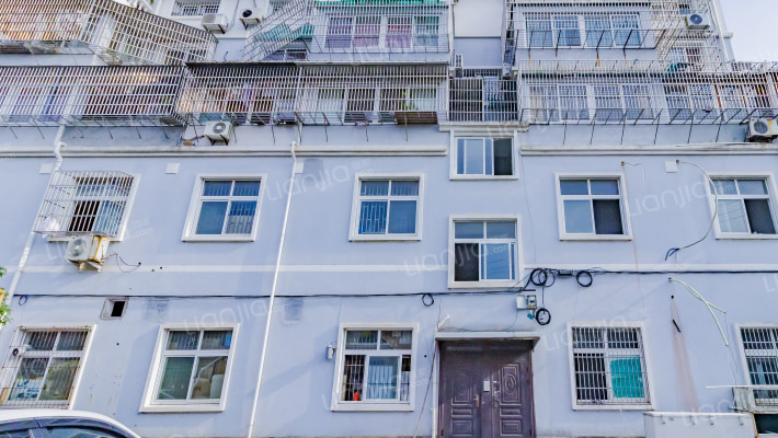 万景山路62号外景图