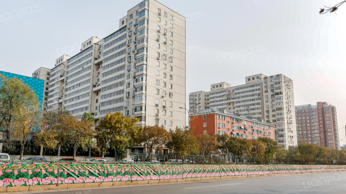 复兴路46号院外景图