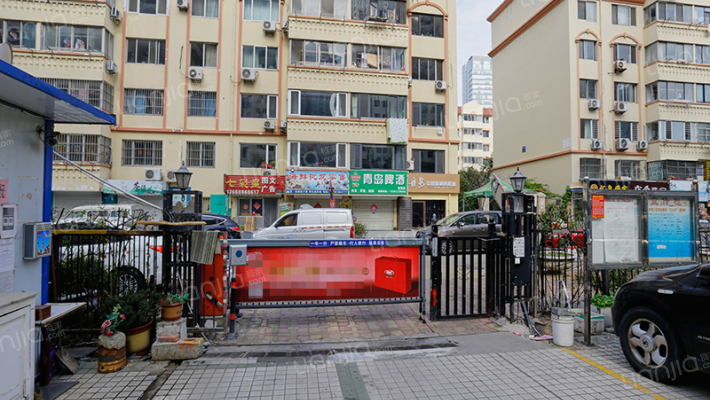 滨海花园广场外景图