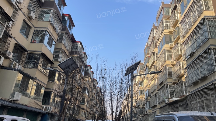银东小区外景图