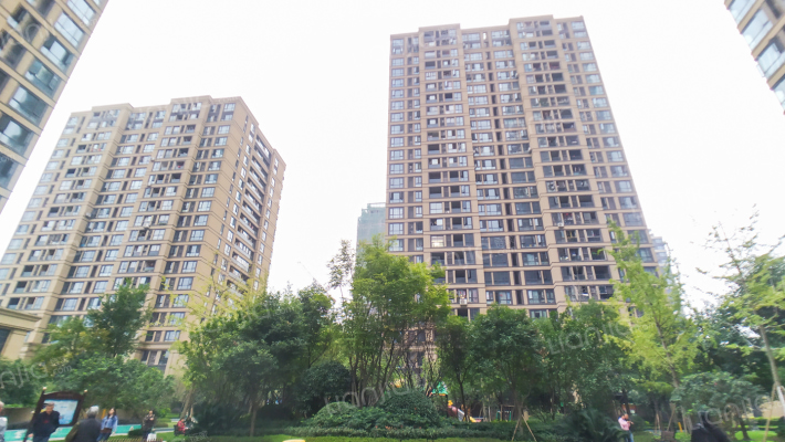 恒大优活城1期外景图