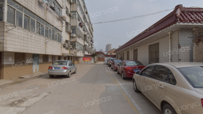 气象家属区外景图