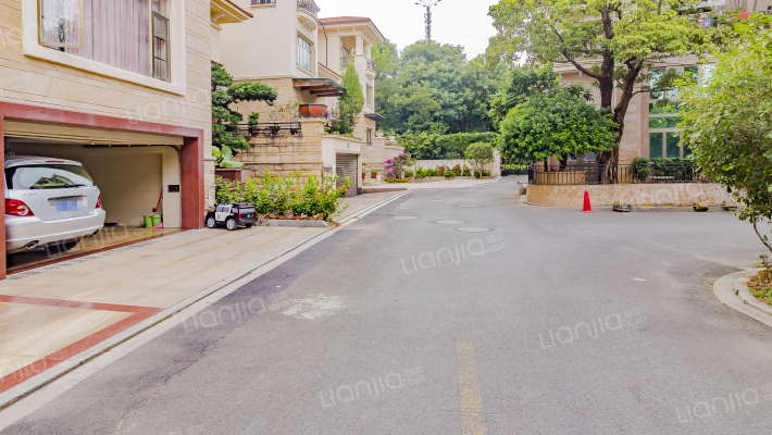 世纪滨江外景图