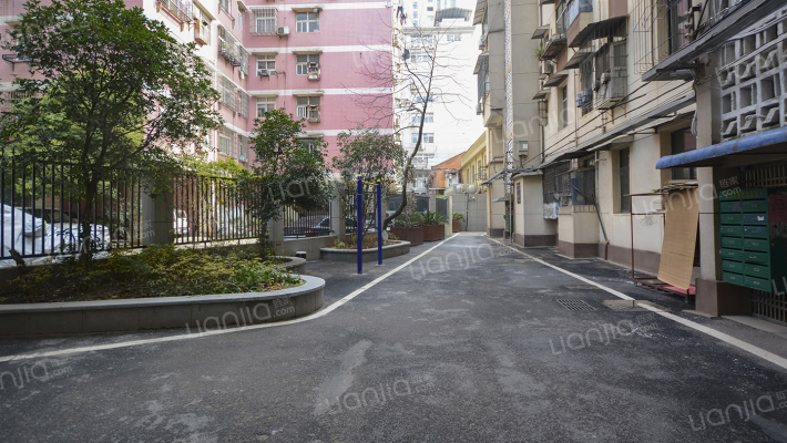 农机大院外景图