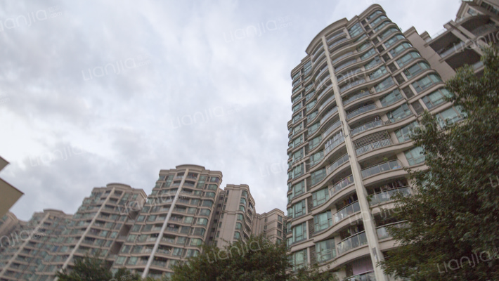 朗悦君廷外景图