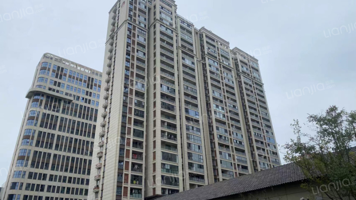 宇业天逸商业广场外景图