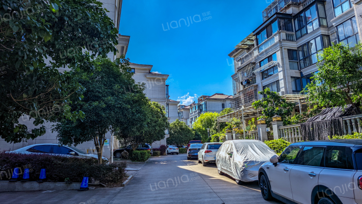 怡景花园外景图