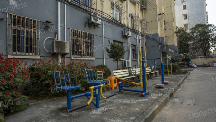 新德路506弄外景图