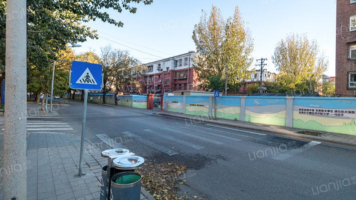 云岗西路12号院外景图