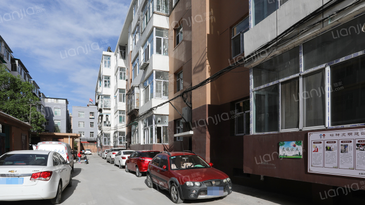 桃南建行宿舍外景图