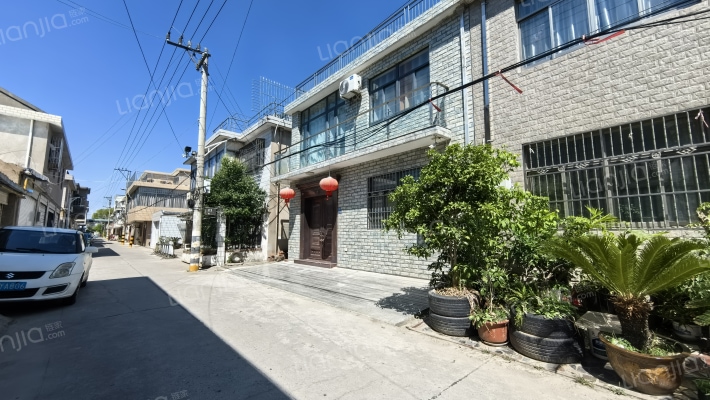 长青居委会七组外景图