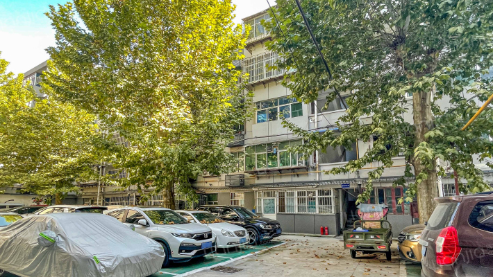 纺织局院外景图