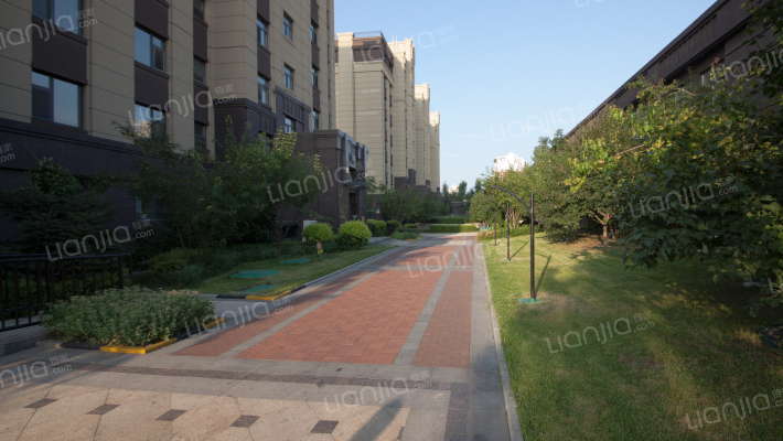 中铁国际花园四期外景图