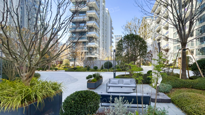 龙翔奥城云玺外景图