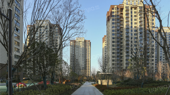 磨店家园同心苑外景图