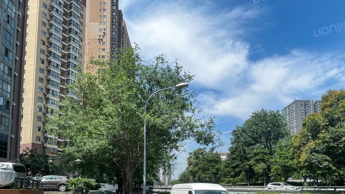 领地国际外景图