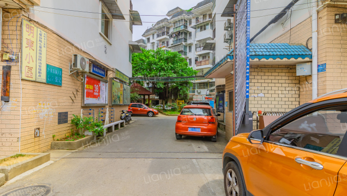 明东小区外景图